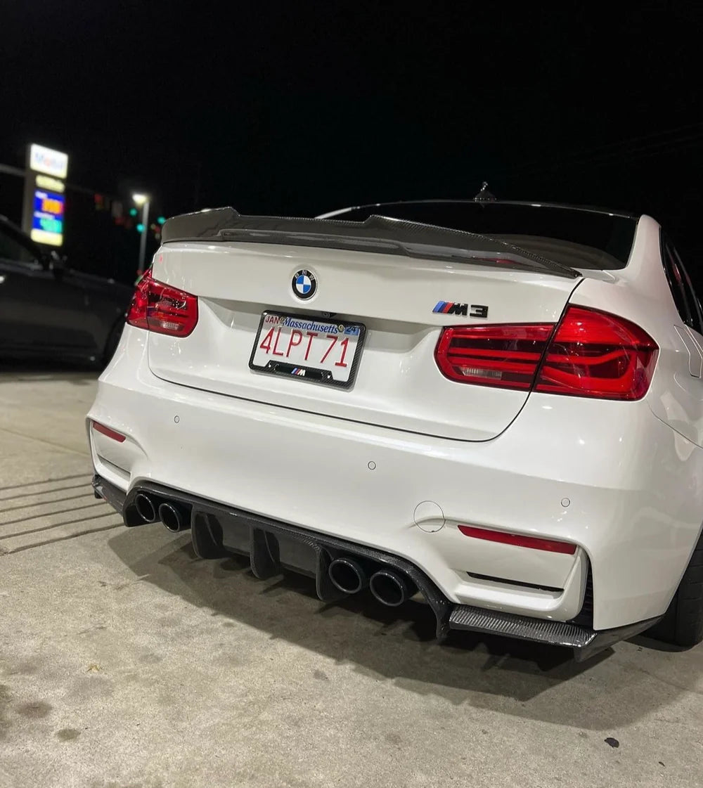 F8X M3/M4 CARBON FIBER V STYLE 3PC REAR DIFFUSER - F80/F82/F83